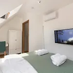 Monbuhim Twin Apartment *