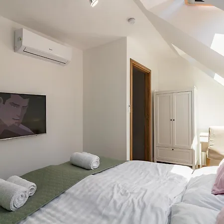 Apartment Monbuhim Twin Veszprem