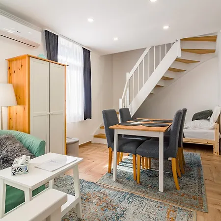 아파트 Monbuhim Twin *