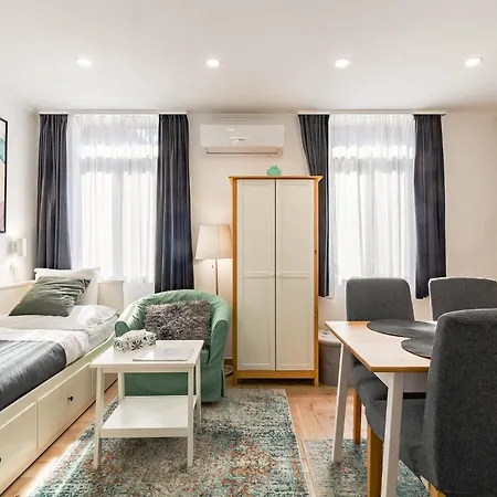 Apartment Monbuhim Twin Veszprem