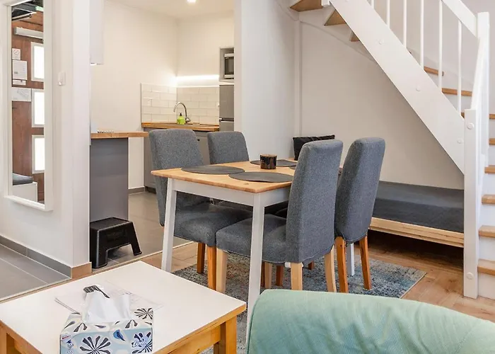 アパート Monbuhim Twin *