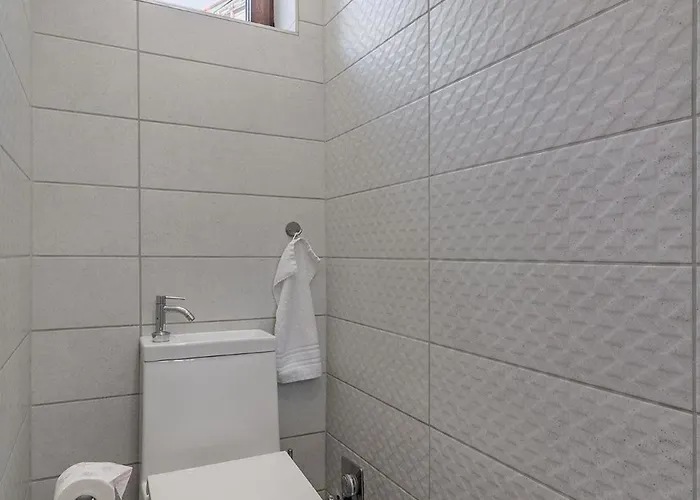 Monbuhim Twin アパート