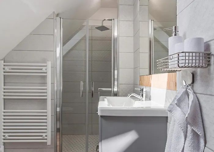 Monbuhim Twin Apartment *