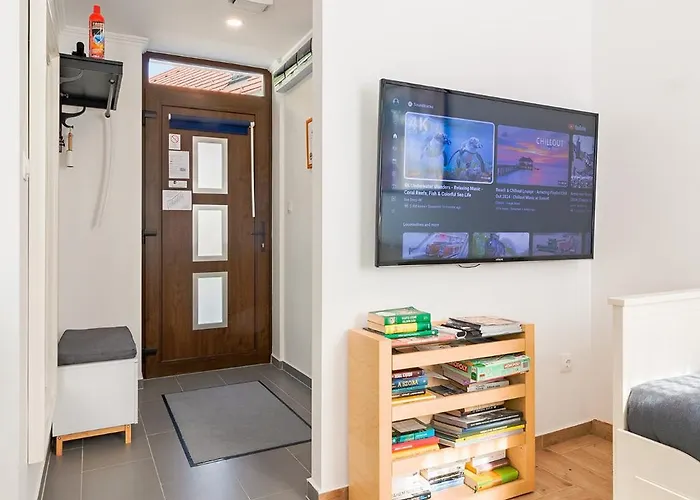 Monbuhim Twin アパート ヴェスプレーム