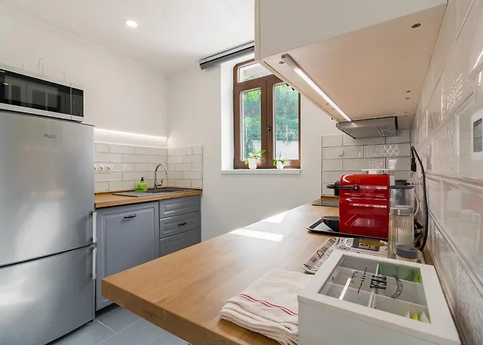 Monbuhim Twin Apartment *